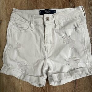 Hollister White Jean Shorts size 00, 23 waist